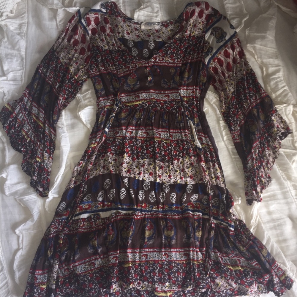Bohemian long sleeve flowy dress